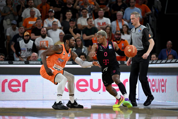 了他在关键 了他在关键