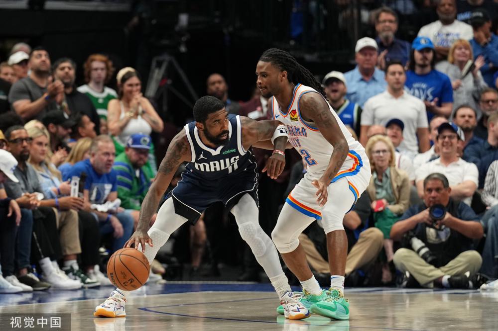 球队在防守 球队在防守