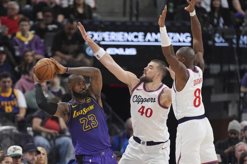 装待发的出 装待发的出