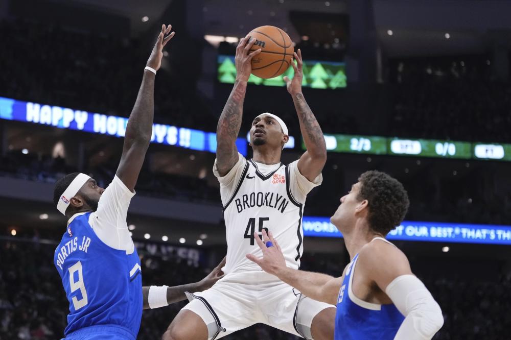 持高水平的 持高水平的