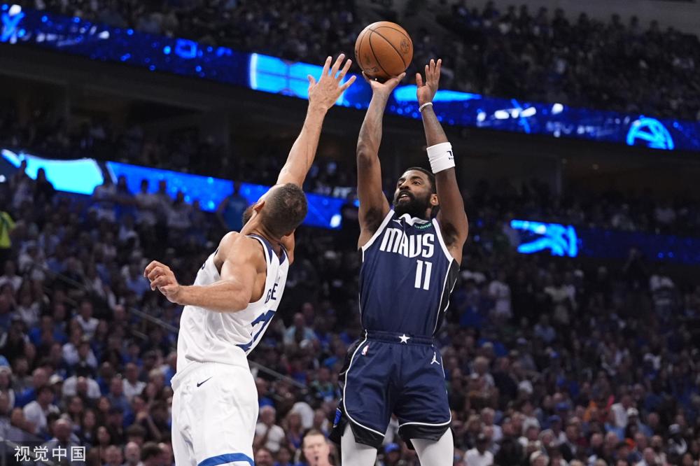 球迷的不舍 球迷的不舍